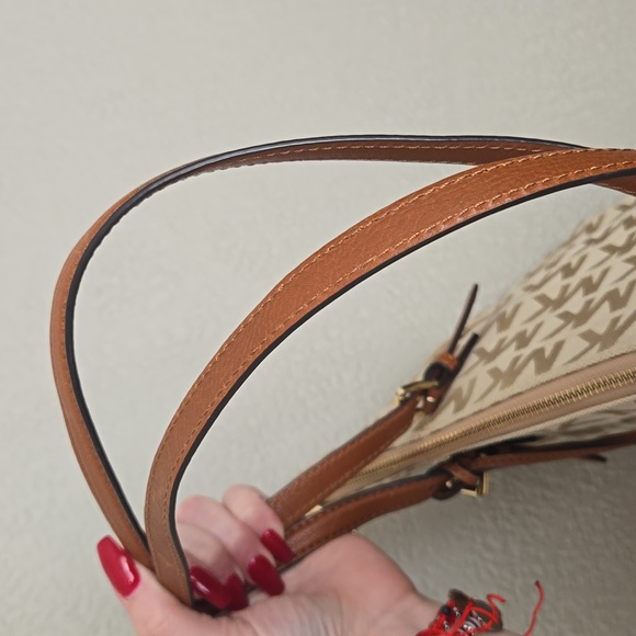 Michael Kors Tote - Picture 3 of 15